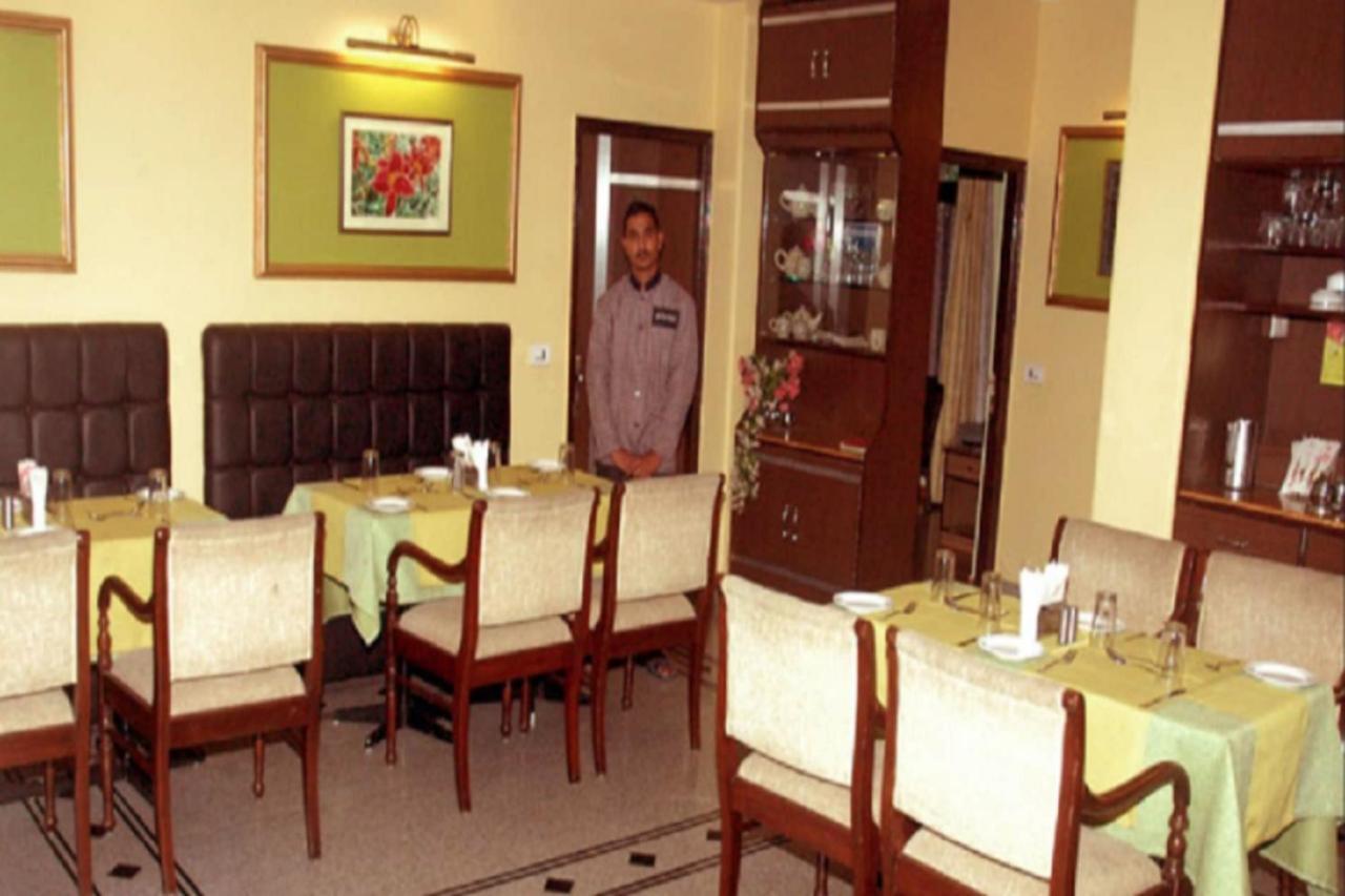 Goroomgo Marc Shimla Near Mall Road - Luxury Room - Excellent Service - Ample Parking - Best Hotel In Shimla Dış mekan fotoğraf